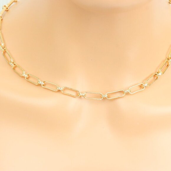 "Minimalist & Elegant Necklace Chain – Perfect for Women & Girls | UNVRC1522 - Picture 6 of 10